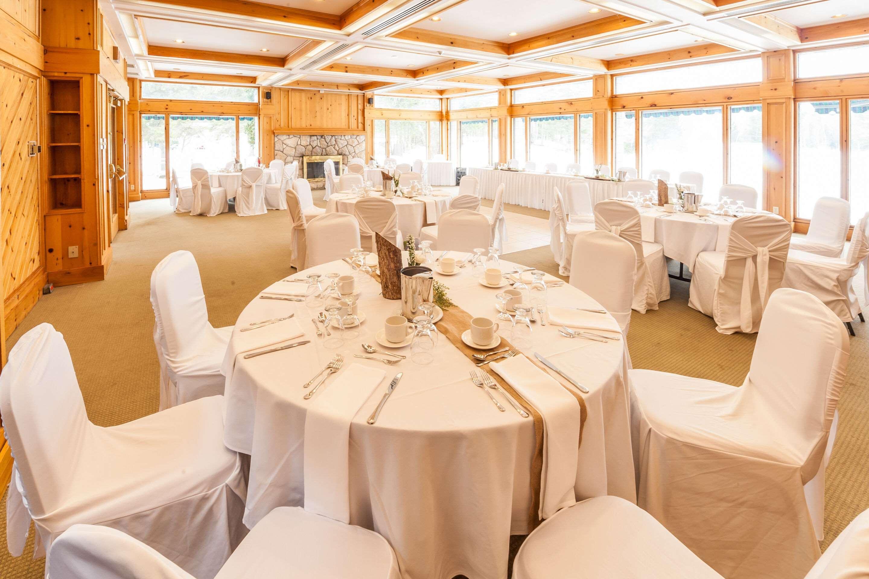 Pinestone Resort, Conference Centre, Spa & Golf Course Haliburton Exterior photo