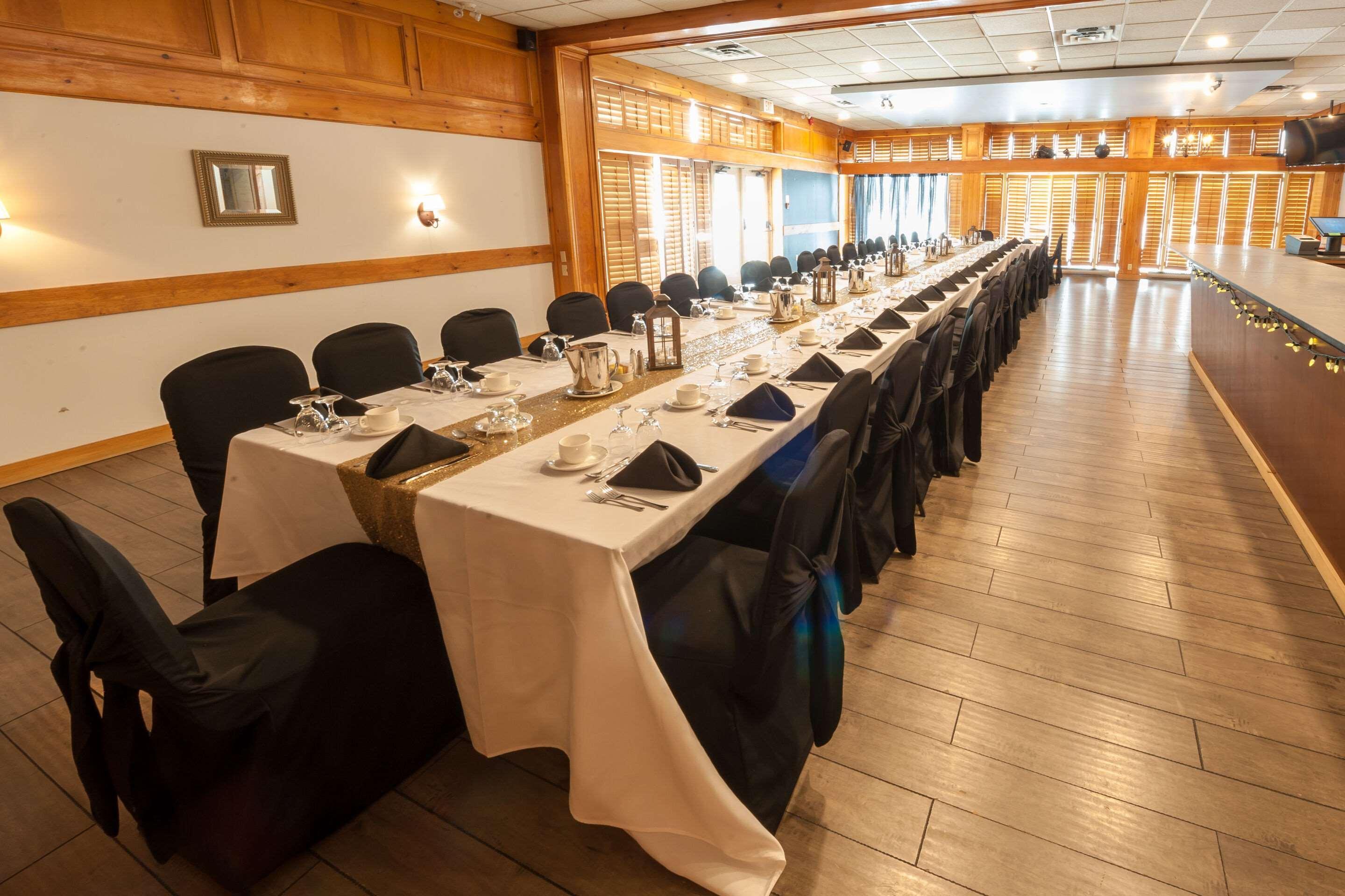 Pinestone Resort, Conference Centre, Spa & Golf Course Haliburton Exterior photo