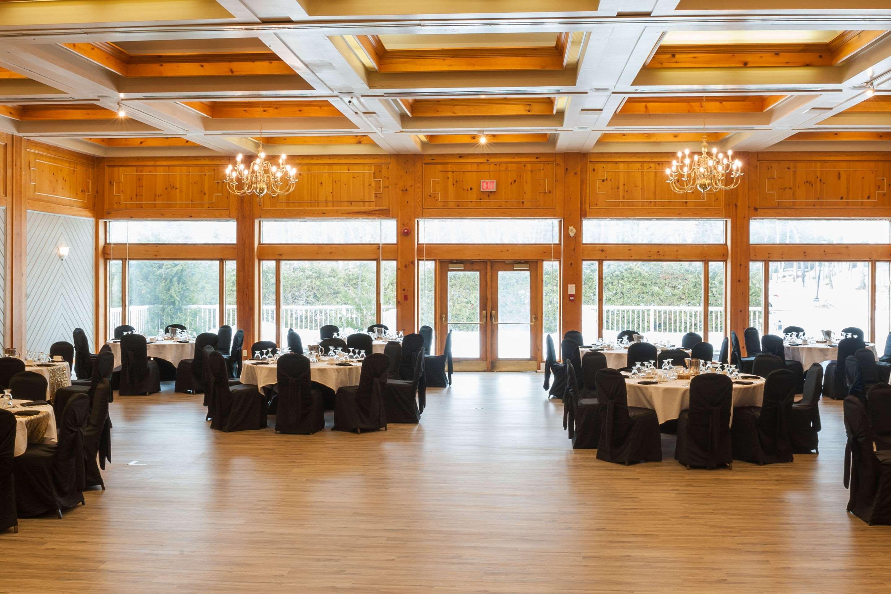 Pinestone Resort, Conference Centre, Spa & Golf Course Haliburton Exterior photo