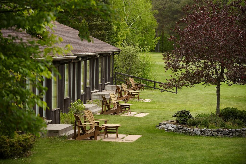 Pinestone Resort, Conference Centre, Spa & Golf Course Haliburton Exterior photo