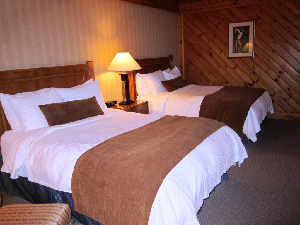 Pinestone Resort, Conference Centre, Spa & Golf Course Haliburton Room photo