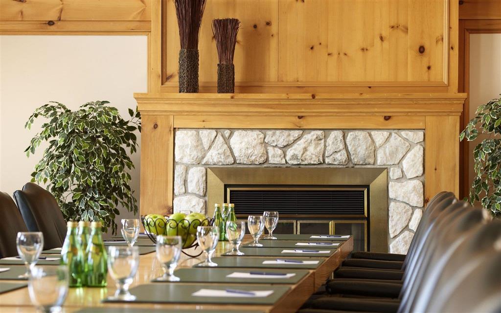 Pinestone Resort, Conference Centre, Spa & Golf Course Haliburton Facilities photo