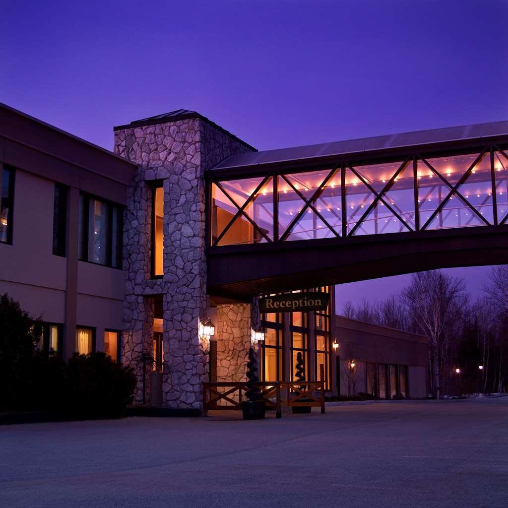 Pinestone Resort, Conference Centre, Spa & Golf Course Haliburton Exterior photo